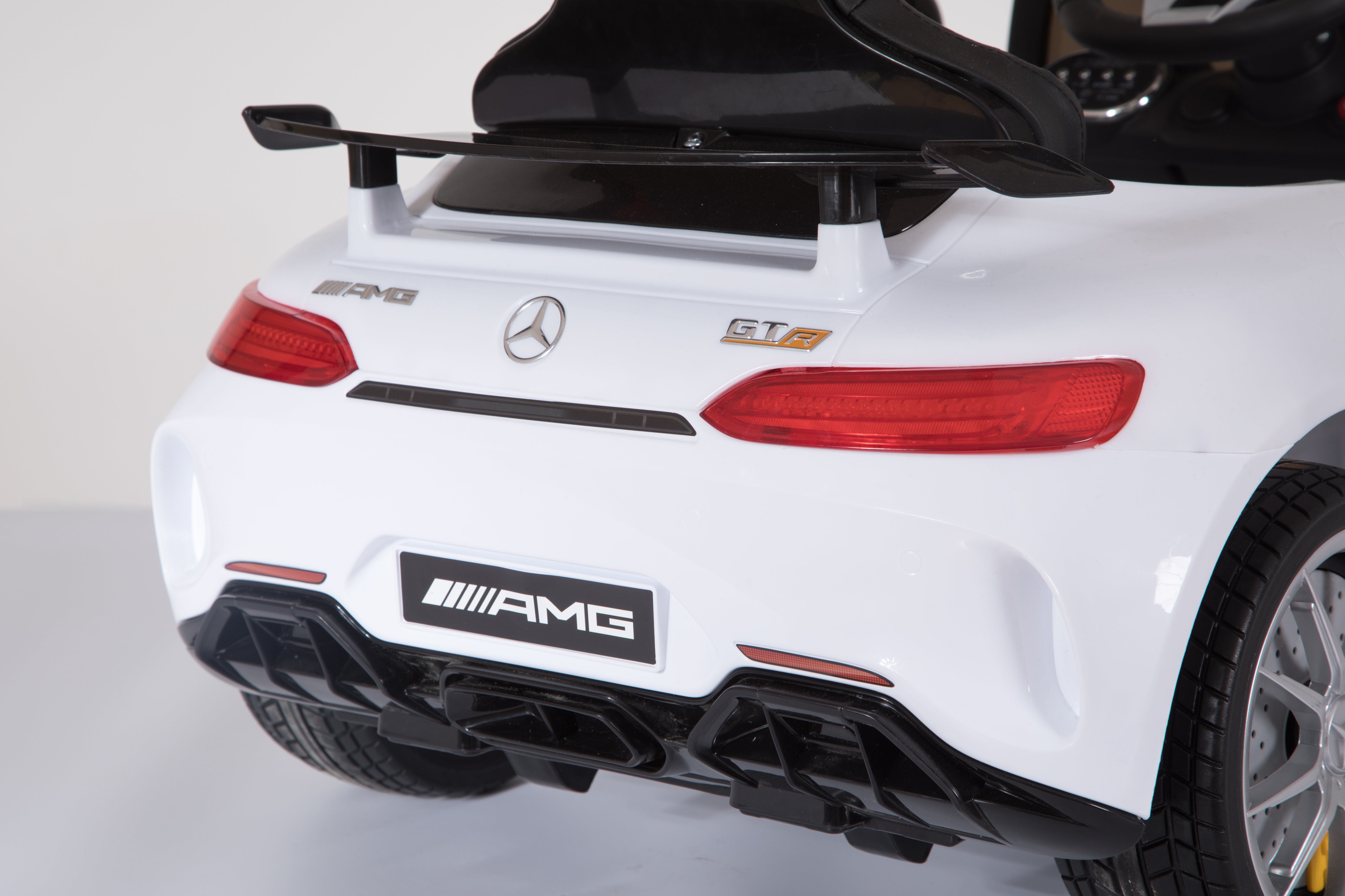 Toddler Motors Licensed Mercedes-AMG GTR