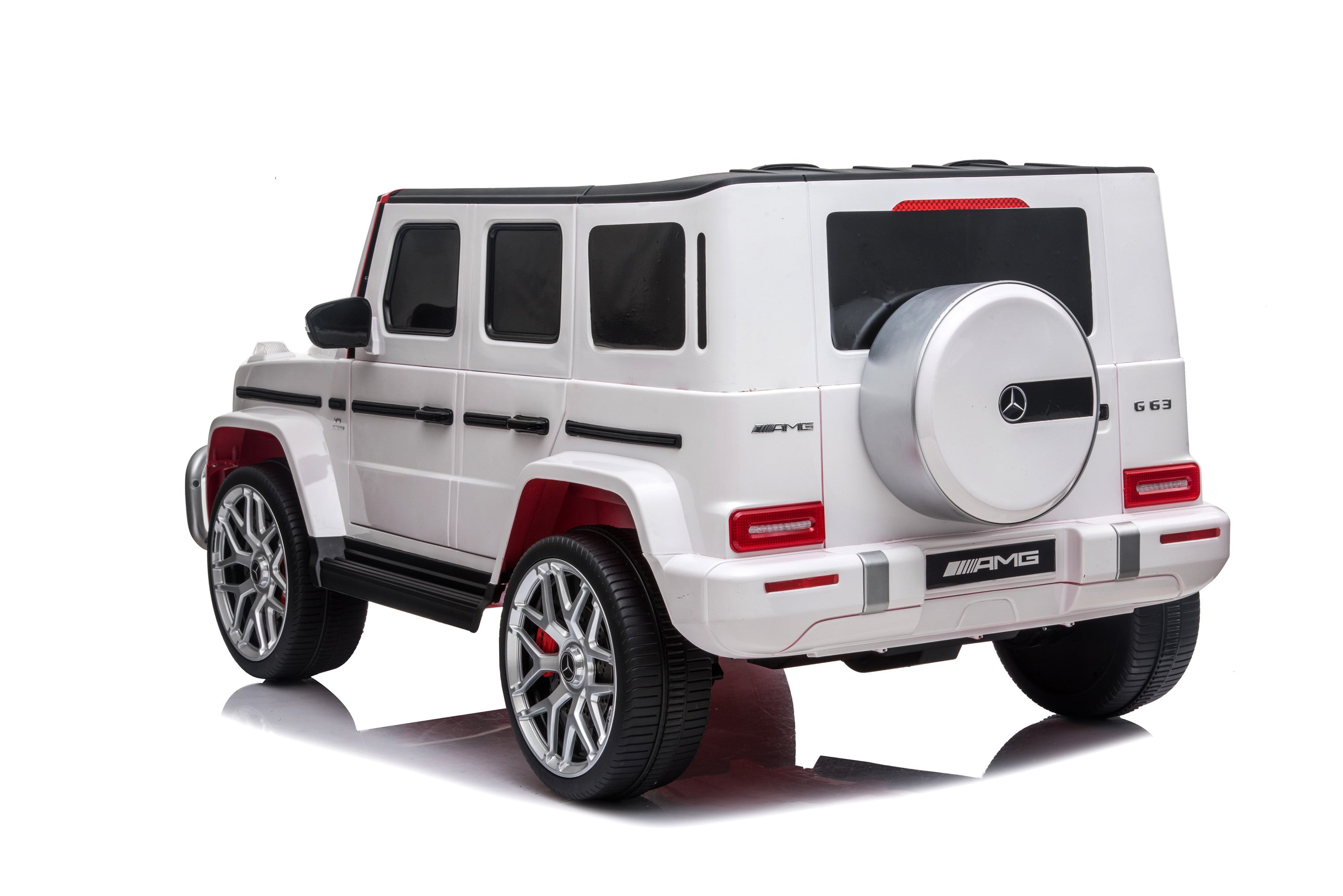 Toddler Motors Licensed Mercedes Benz G63 AMG with 2 seater
