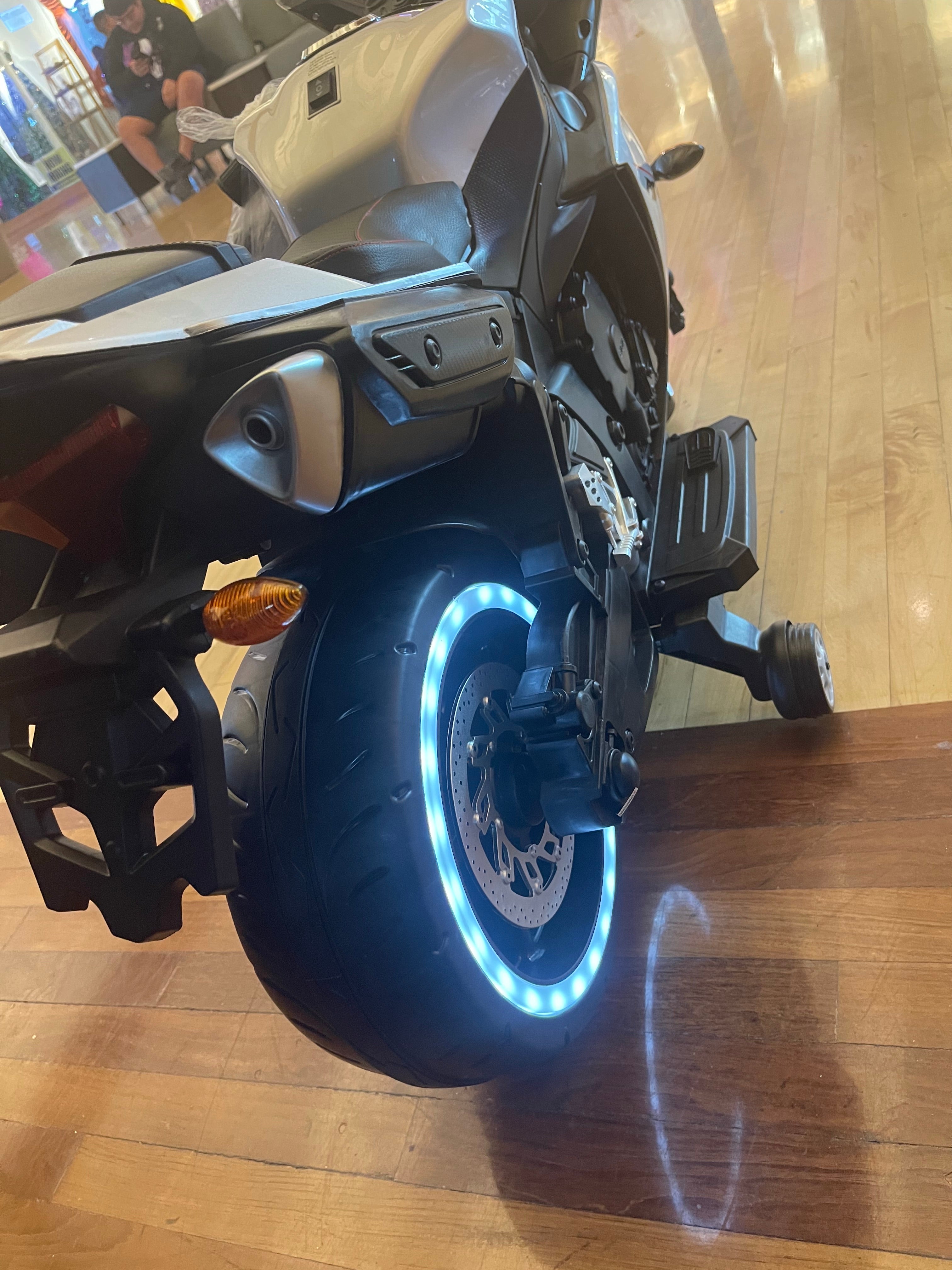 Toddler Motors LED light bike 12V